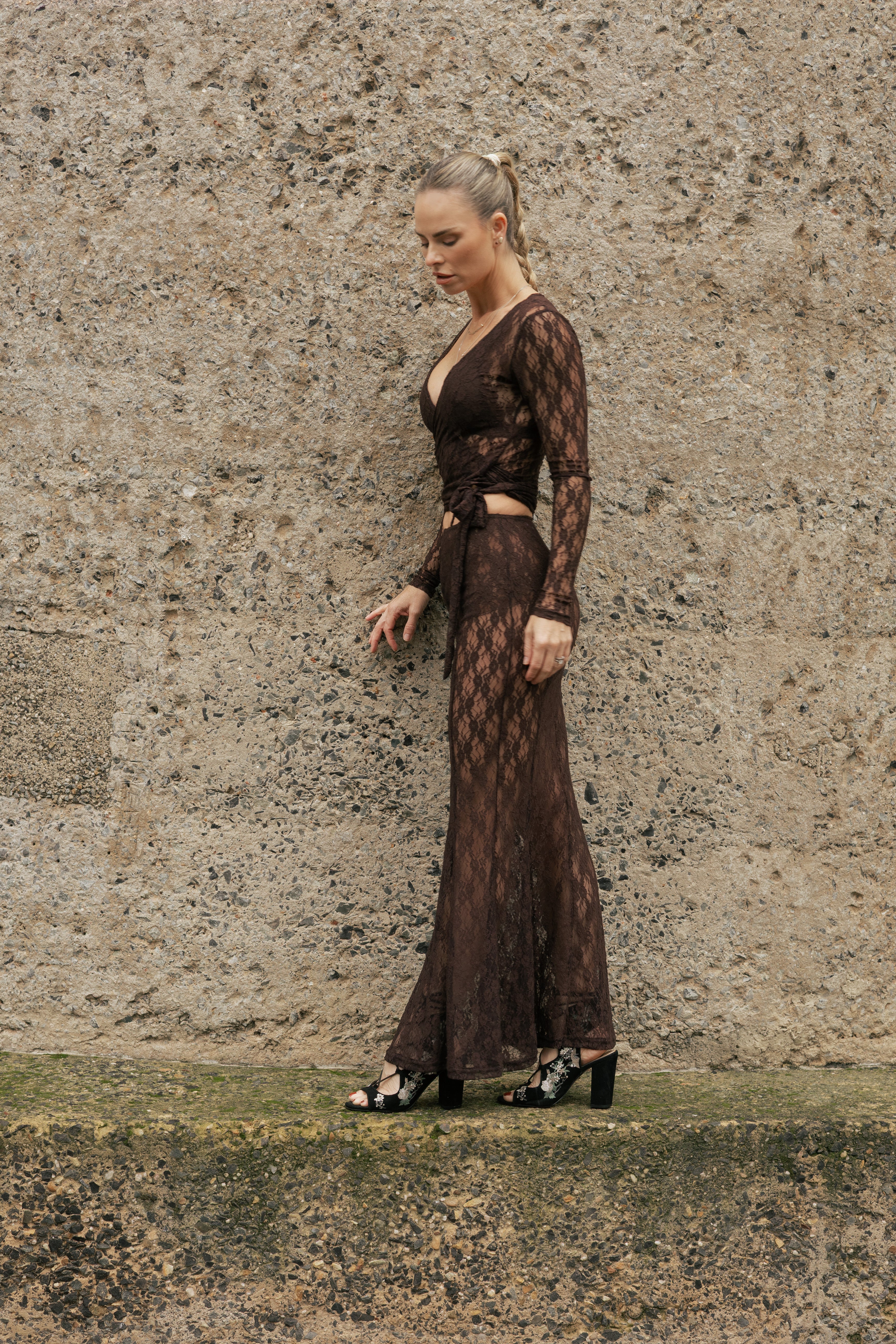 Carmen Wrap Brown Lace Set
